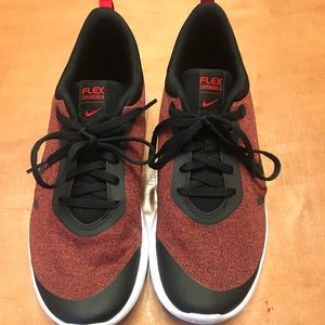 Nike Flex Experience 8 kids